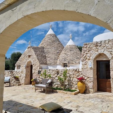 לינה וארוחת בוקר גרוטליה Trulli Di Spinaruta מראה חיצוני תמונה