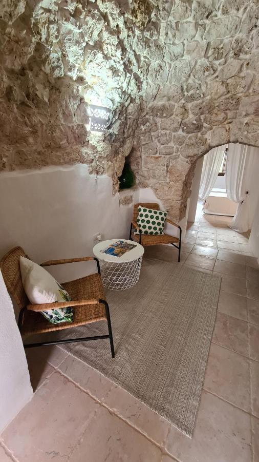 לינה וארוחת בוקר גרוטליה Trulli Di Spinaruta מראה חיצוני תמונה