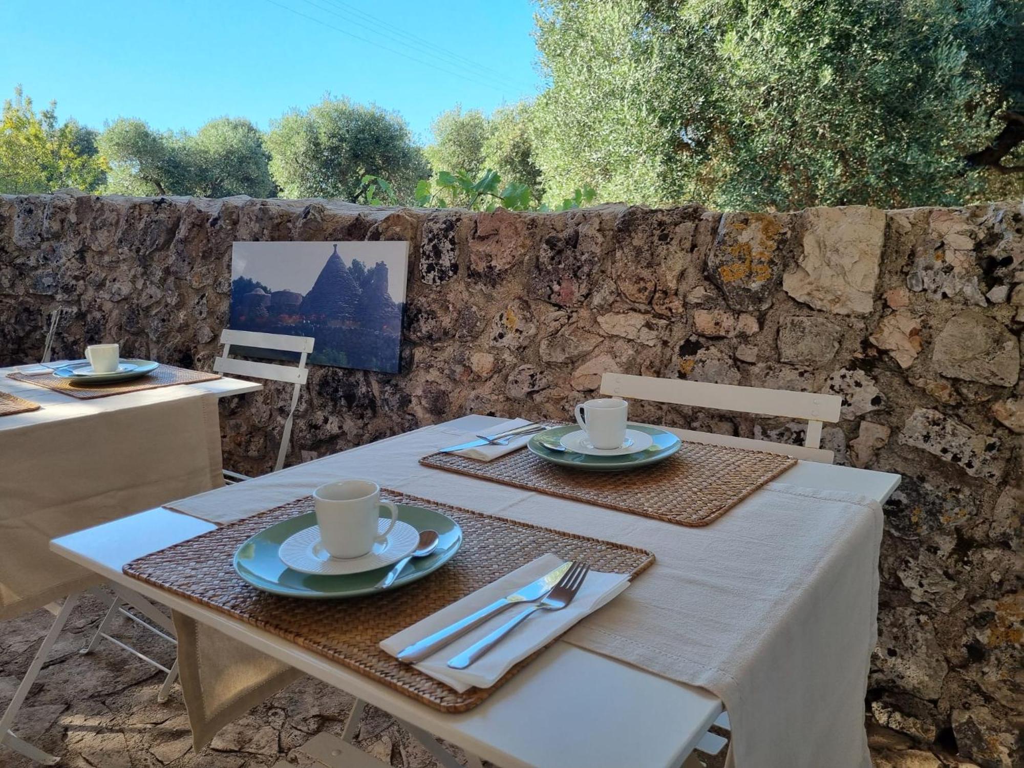 לינה וארוחת בוקר גרוטליה Trulli Di Spinaruta מראה חיצוני תמונה