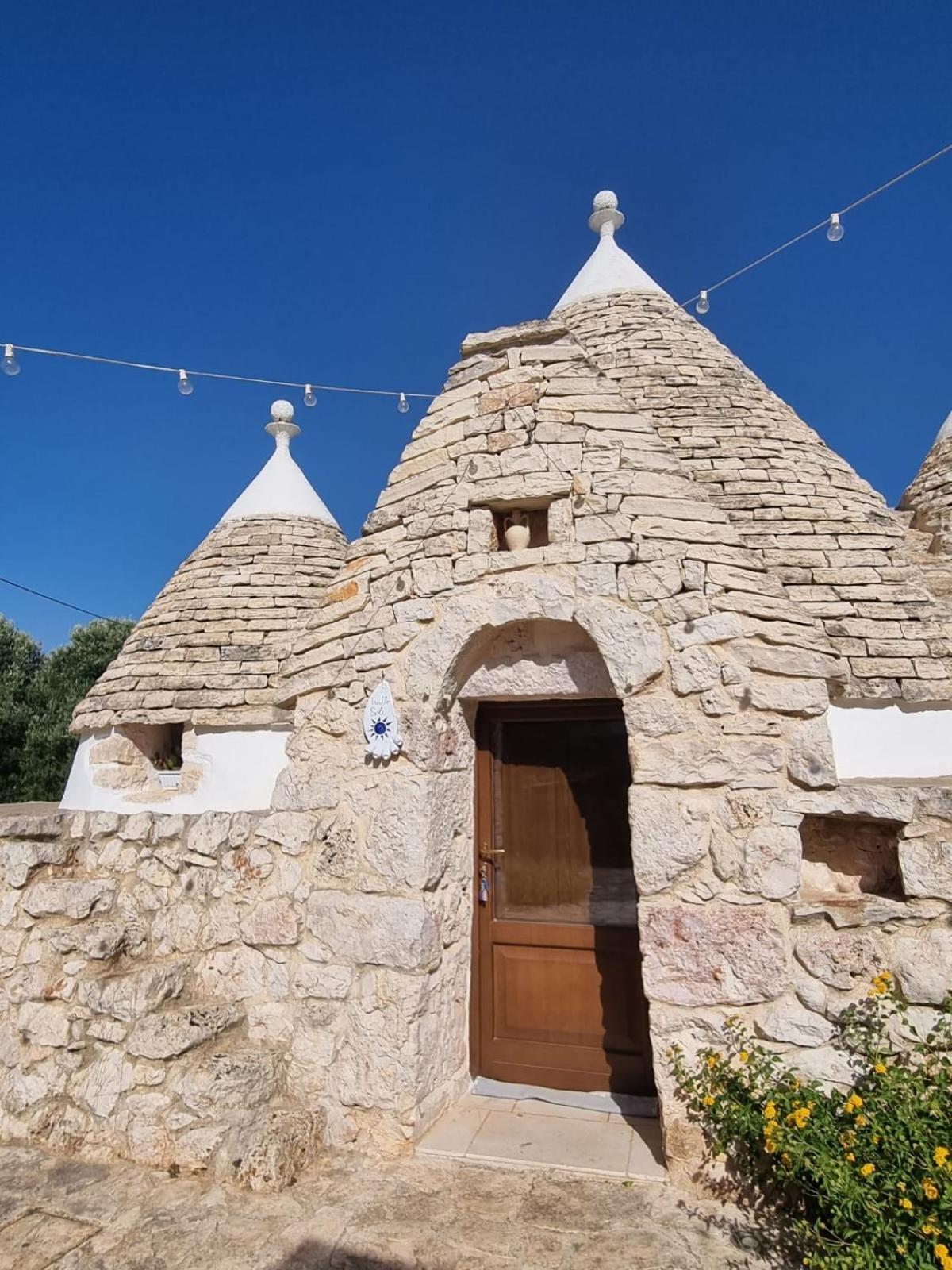 לינה וארוחת בוקר גרוטליה Trulli Di Spinaruta מראה חיצוני תמונה
